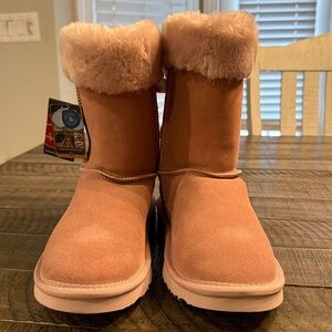 LAMO Footwear Pink Suede Fur Boots, Women’s Size 10, New!